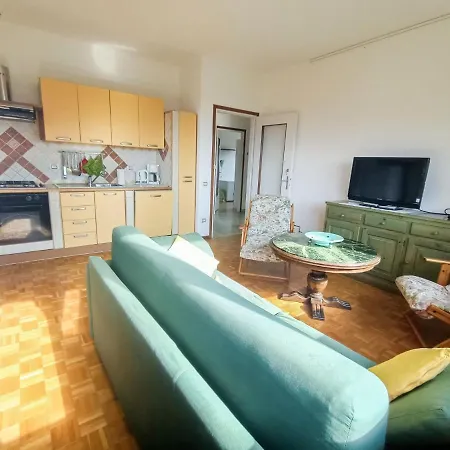Residenza Agrifoglio-13 By Interhome * 勒威诺