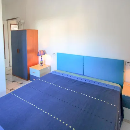 公寓 Residenza Agrifoglio-13 By Interhome 勒威诺